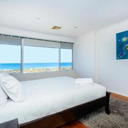 Scarborough Beachlife Apartment - Executive Escapes Пърт Екстериор снимка